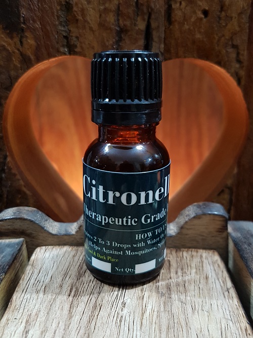 Citronella Therapeutic Grade Essential Oil , Handmade, Triaanyas, Purnima bahuguna, Top Organic product company in India Citronella Therapeutic Grade Essential Oil , Handmade, Triaanyas, Purnima bahuguna, Top Organic product company in India