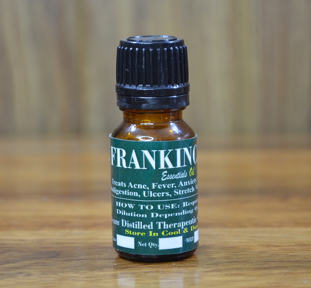 Frankinscense Oil Therapeutic Grade Essential Oils, Triaanyas, Purnima bahuguna Herbal product, 100% Organic, safe for skin, natural product, Therapeutic Grade Essential Oils, therapeutic grade essential oils edible, therapeutic grade essential oils safe for skin, medicinal grade , Therapeutic Grade Essential Oils, Triaanyas, Purnima bahuguna