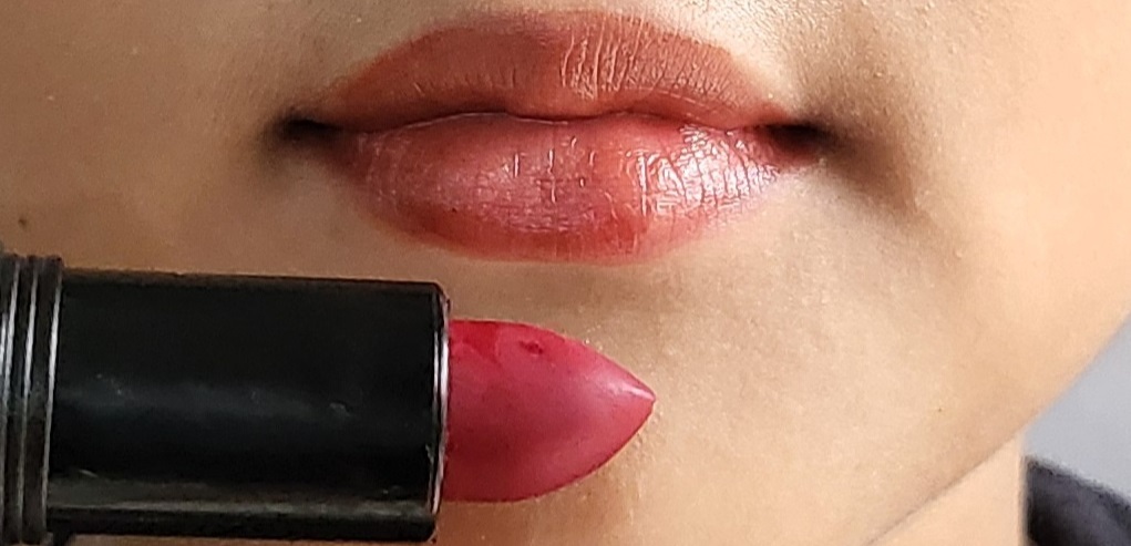 Ruby mist lipstic Triaanyas purnima bahuguna organic prodcut lipstick